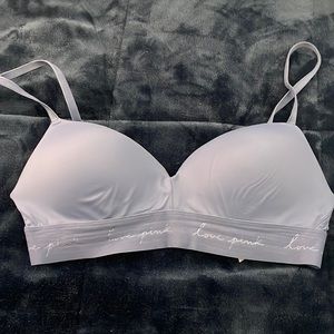 Vs Pink Wireless Push Up Bra